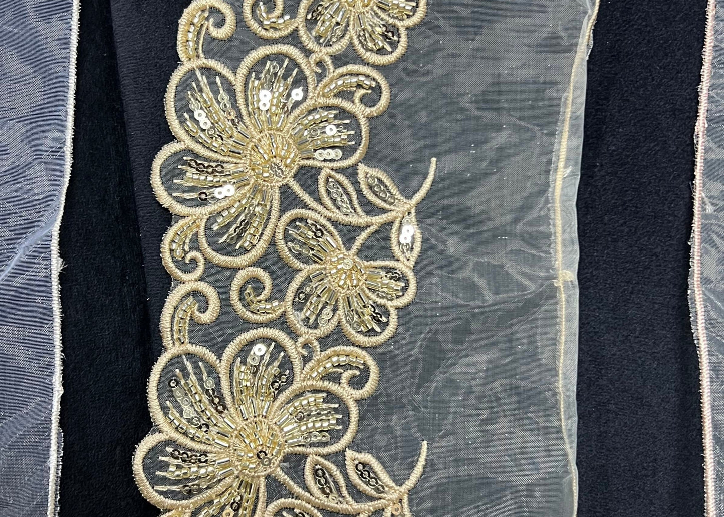 Elegant Fancy Organza Lace for Pakistani Festive Outfits #21